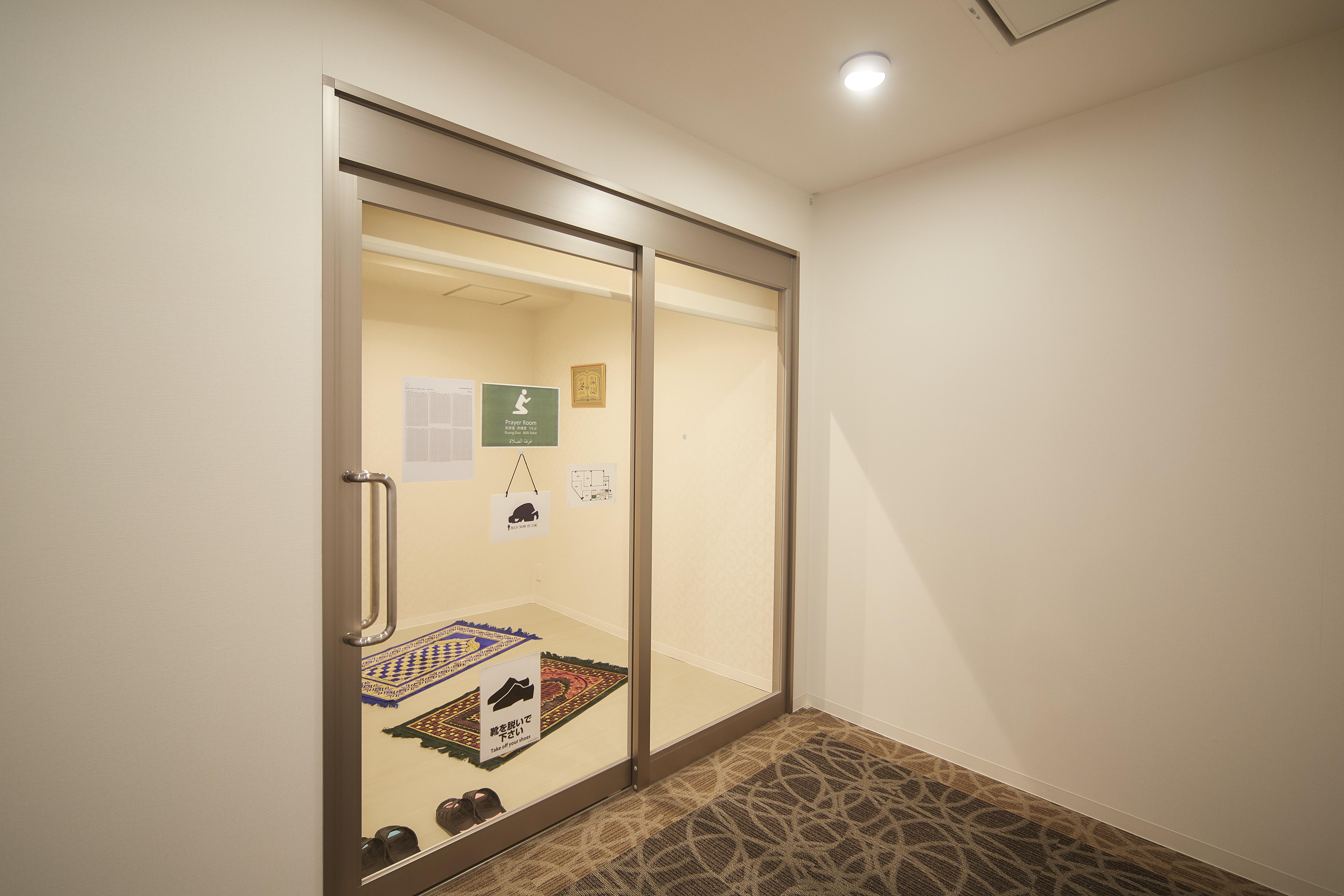 Sakura Garden Hotel Osaka Exterior photo